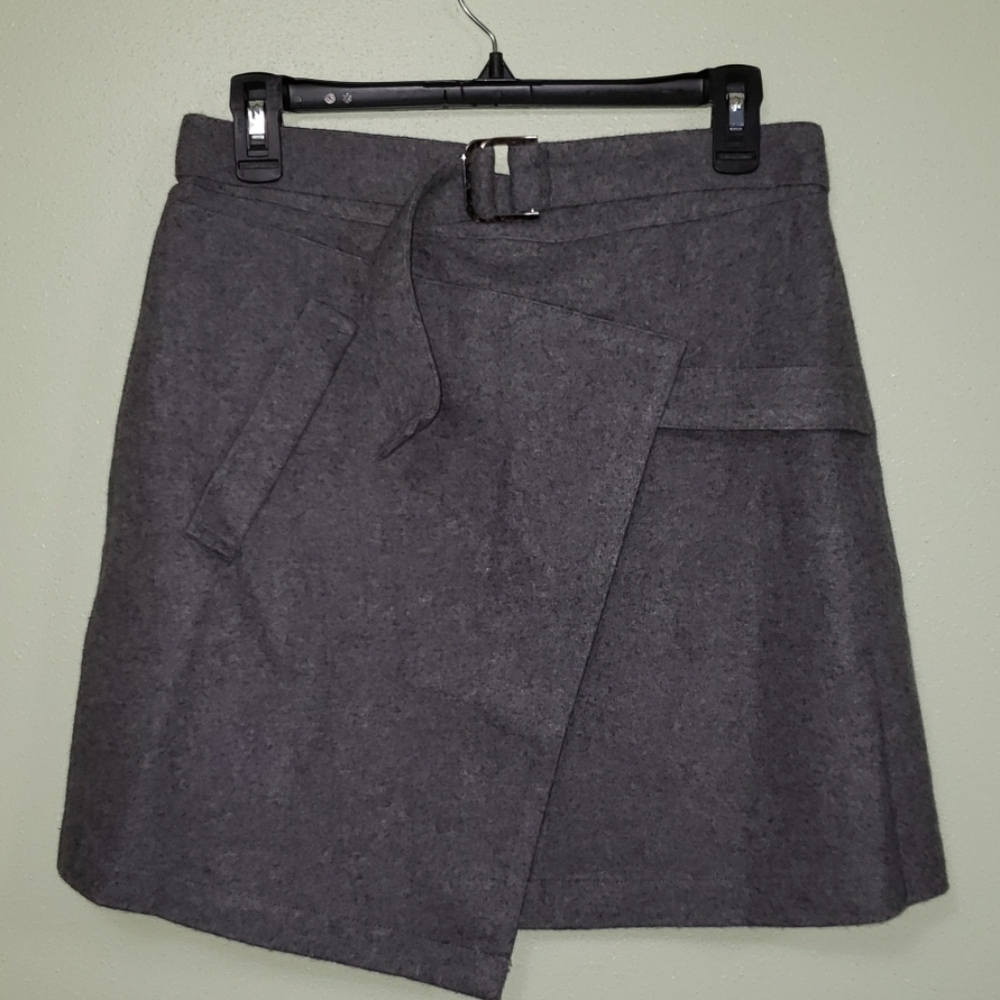 Evidnt Gray Skirt